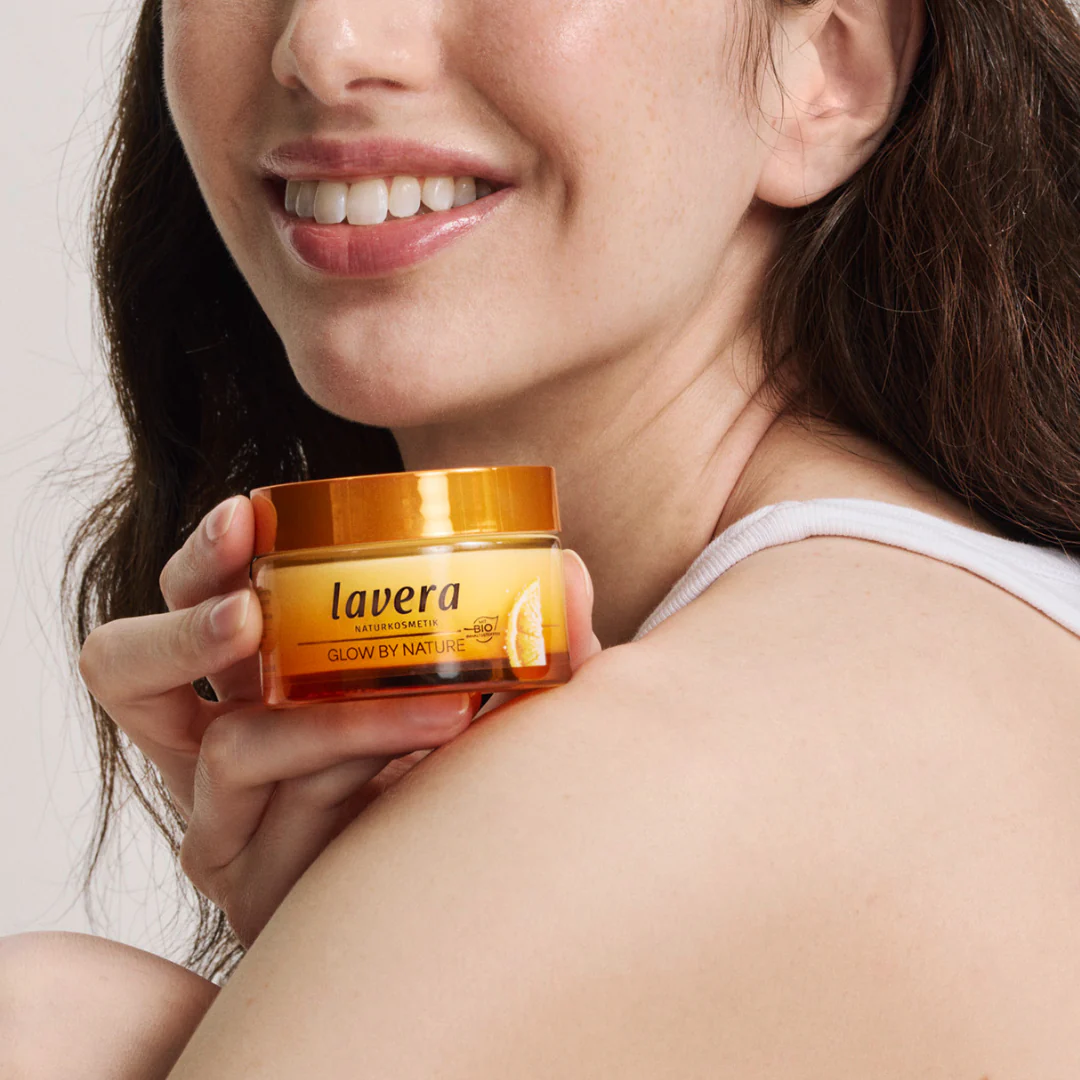 Lavera Glow By Nature Vitamin C 3in1 Cream - Kasvovoide 50 ml - Image 2