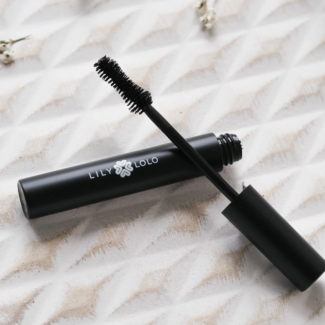 Lily Lolo Big Lash Ripsiväri - Musta 6,5 ml - Image 2